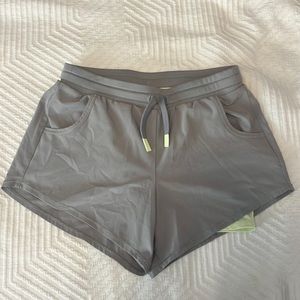 Comfy workout shorts LARGE